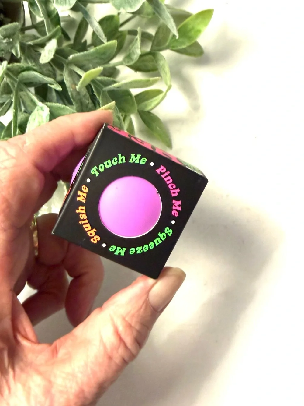 NWT, NeeDoh Groovy Glob